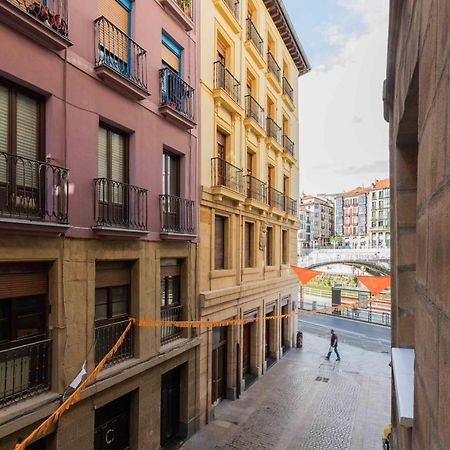 Apartmán Bilbao Chic Barrena Old Town Exteriér fotografie