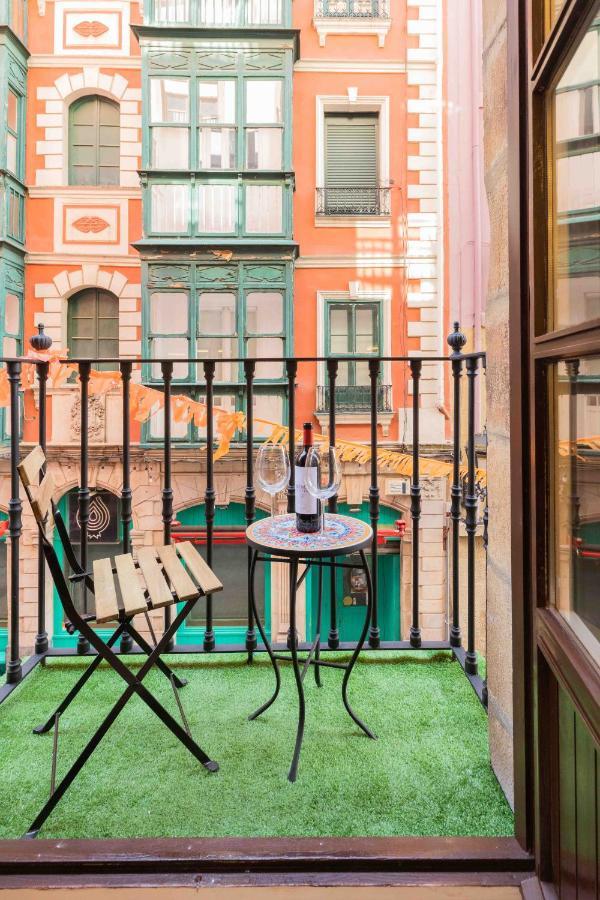 Apartmán Bilbao Chic Barrena Old Town Exteriér fotografie