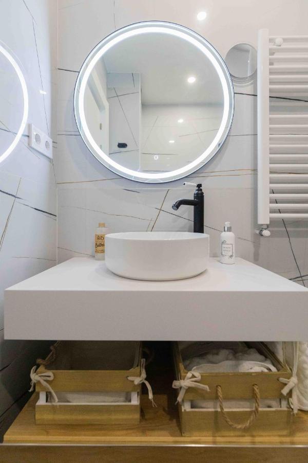 Apartmán Bilbao Chic Barrena Old Town Exteriér fotografie